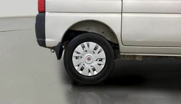 2023 Maruti Eeco 5 STR AC CNG, CNG, Manual, 19,652 km, Right Rear Wheel