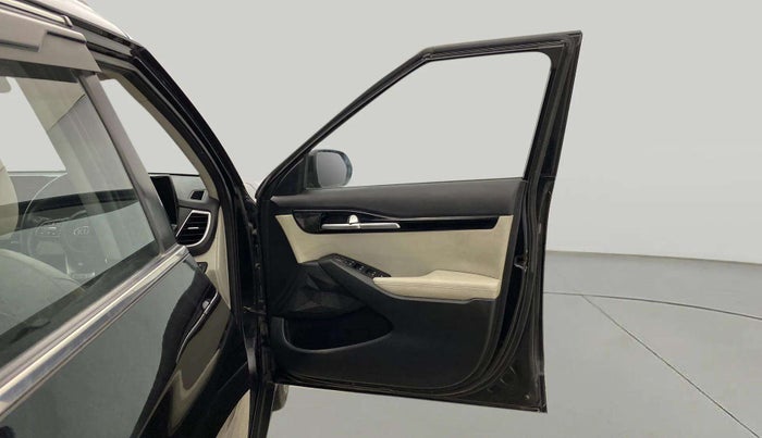 2020 KIA SELTOS HTX 1.5 PETROL, Petrol, Manual, 37,086 km, RHS Front Door