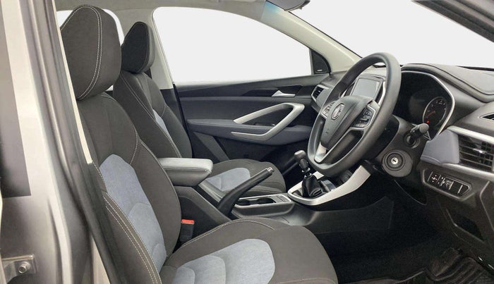 2021 MG HECTOR SUPER HYBRID 1.5 PETROL, Petrol, Manual, 38,657 km, Right Side Front Door Cabin