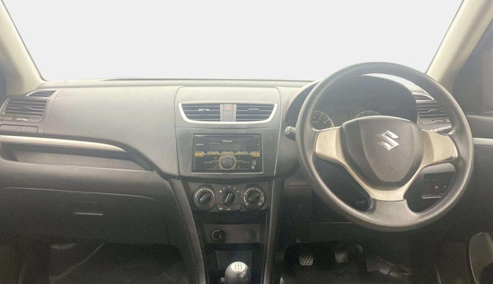 2014 Maruti Swift VXI, Petrol, Manual, 1,00,814 km, Dashboard
