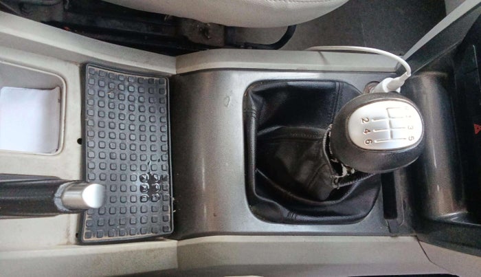2019 Mahindra Scorpio S11 2WD, Diesel, Manual, 97,453 km, Gear Lever