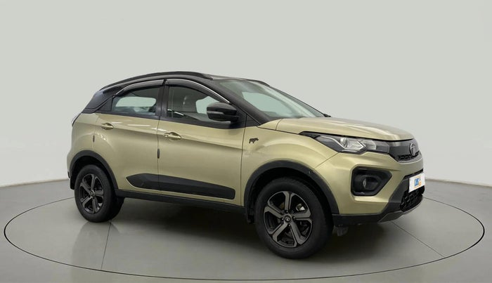2022 Tata NEXON XZ PLUS (PREMIUM) KAZIRANGA PETROL, Petrol, Manual, 44,432 km, Right Front Diagonal