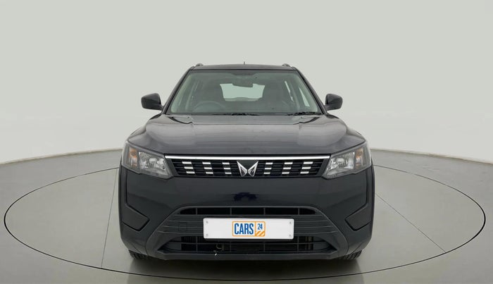 2023 Mahindra XUV300 W6 1.5 Sunroof Diesel, Diesel, Manual, 36,833 km, Front