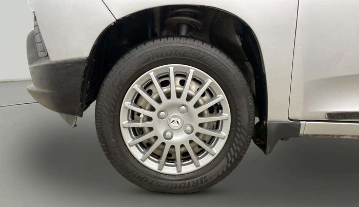 2019 Mahindra Kuv100 K2 TRIP CNG, CNG, Manual, 69,726 km, Left Front Wheel
