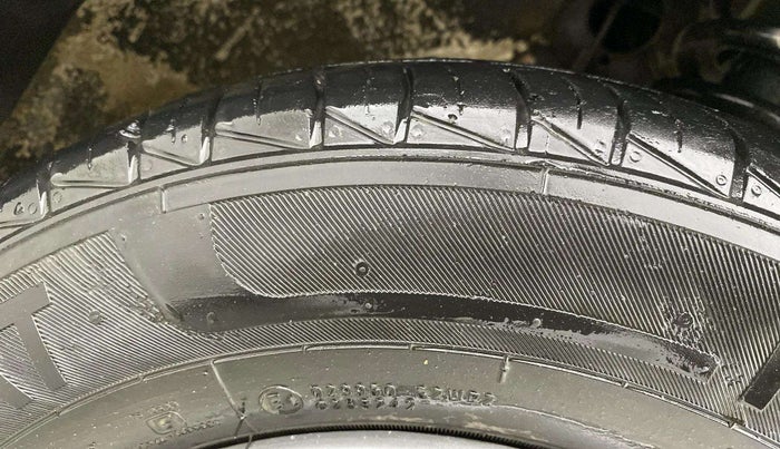2022 Maruti Alto LXI OPT CNG, CNG, Manual, 64,059 km, Right Front Tyre Tread