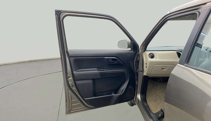 2022 Maruti New Wagon-R LXI CNG 1.0, CNG, Manual, 41,977 km, LHS Front Door