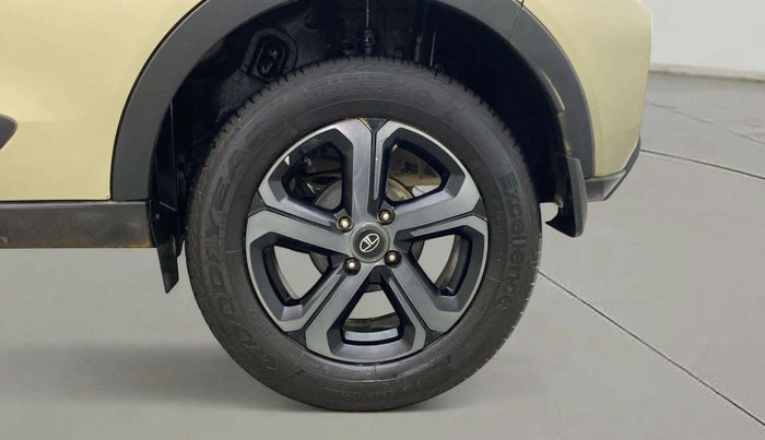 2023 Tata NEXON XZA PLUS LUX SUNROOF KAZIRANGA PETROL, Petrol, Automatic, 18,763 km, Left Rear Wheel