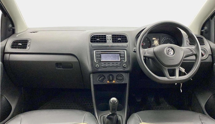 2015 Volkswagen Polo TRENDLINE 1.2L PETROL, Petrol, Manual, 26,985 km, Dashboard