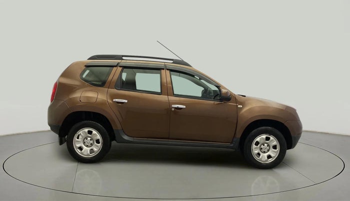 2015 Renault Duster 85 PS RXL DIESEL, Diesel, Manual, 76,070 km, Right Side View
